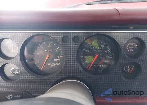 1986 Ford Mustang Lx/Gt z USA, uszkodzony, nr VIN 1FABP2738GF131495